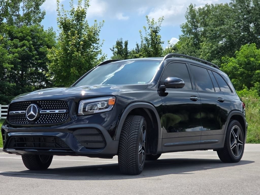 Used 2021 Night Black Mercedes-Benz GLB 250 image 23