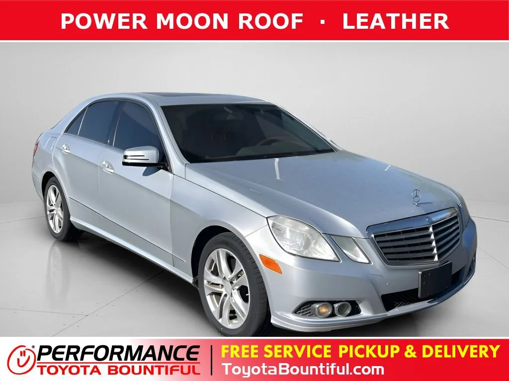 2011 Mercedes-Benz E-Class E350 Luxury 4MATIC's photo