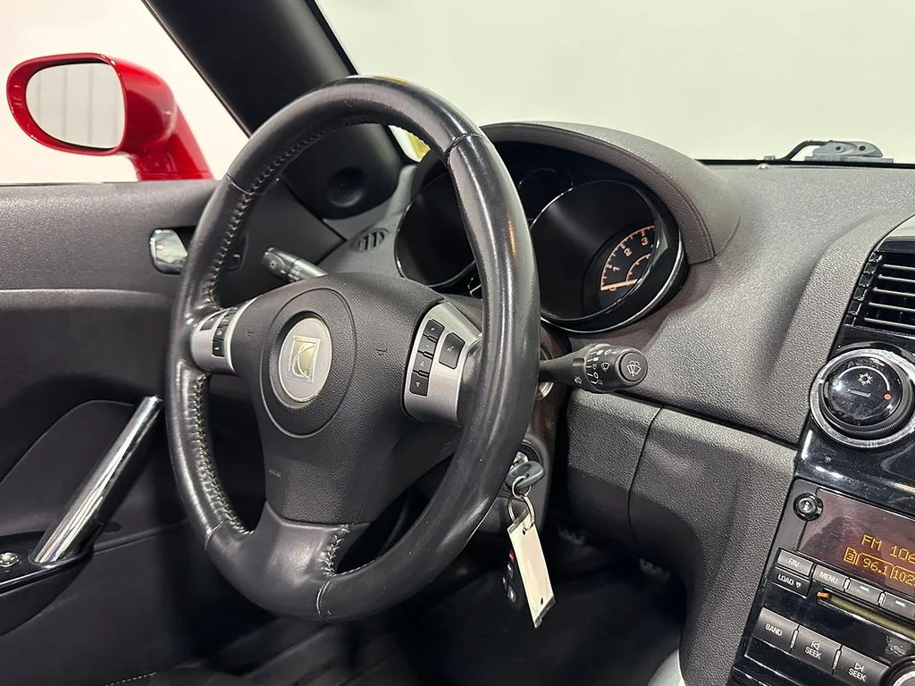 Used 2007 Red Saturn Base image 55