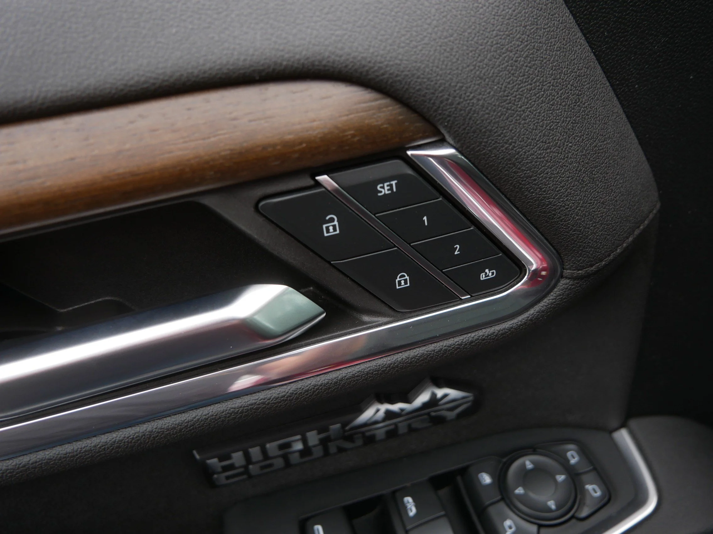 Used 2024 Red Chevrolet High Country image 22
