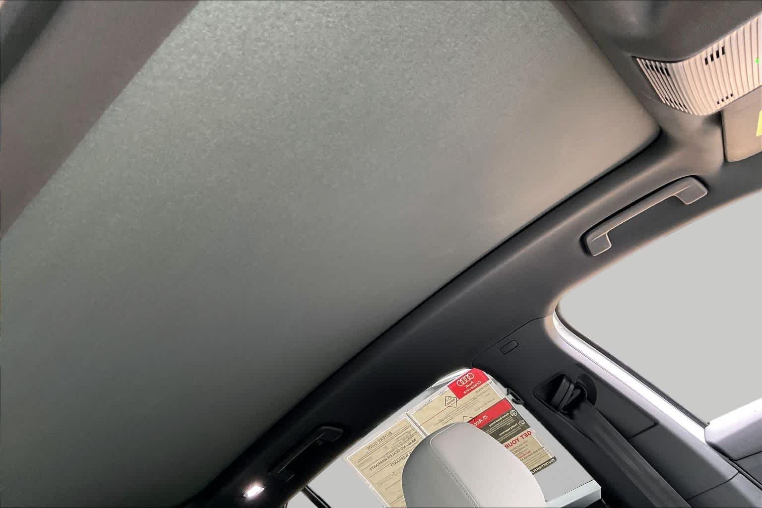 Used 2021 Glacier White Metallic/Black Roof Volkswagen 1st Edition image 13