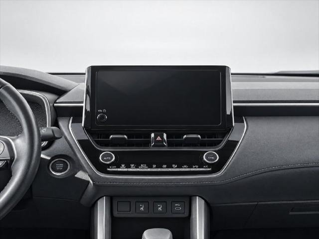 Certified Used 2023 WIND CHILL PEARL* Toyota  image 17