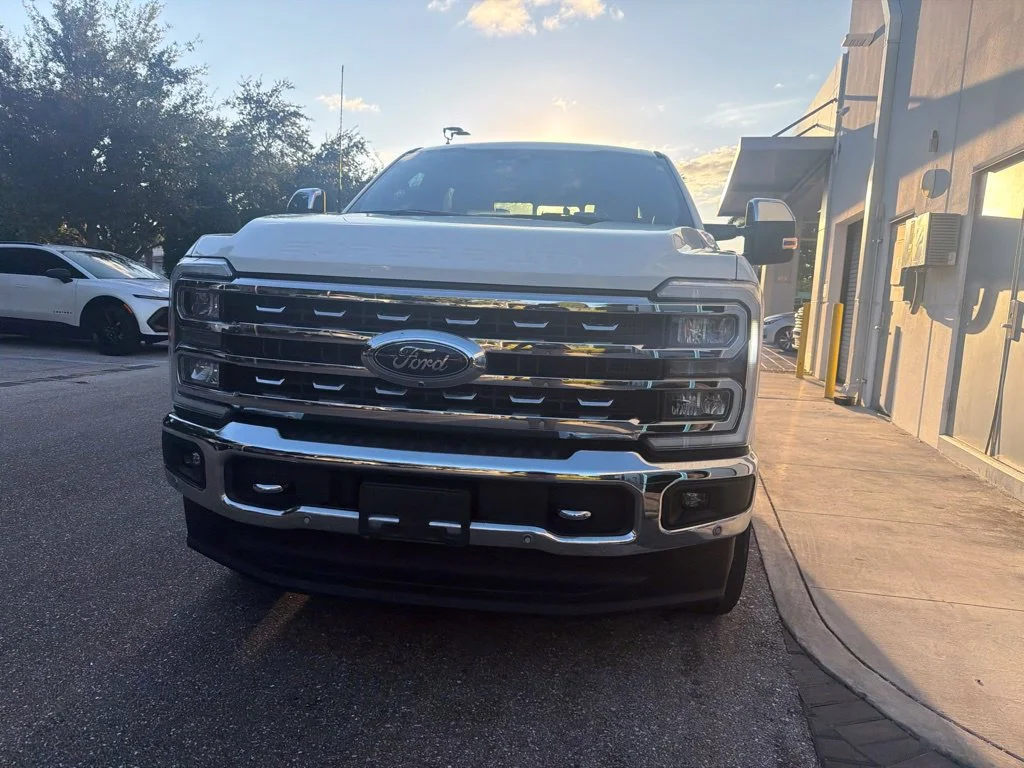 Used 2024 White Ford Lariat image 4
