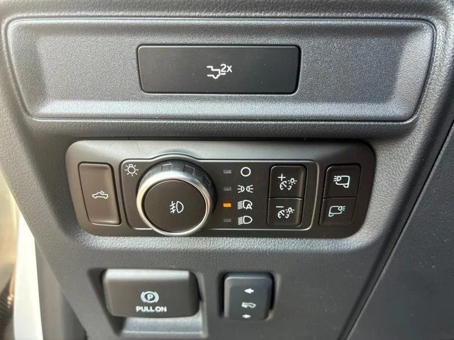 New 2026 White Ford Lariat image 37