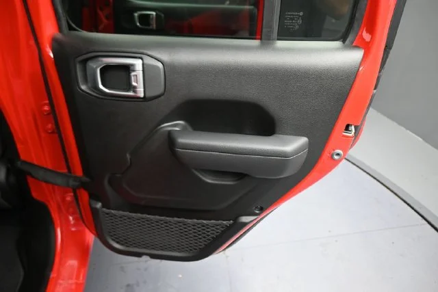 Used 2024 Red Jeep Sport S image 23