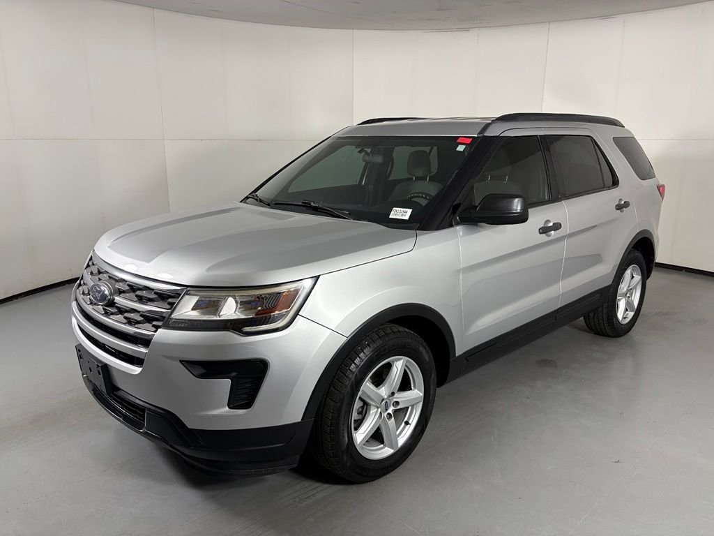 Used 2018 Silver Ford Base image 4
