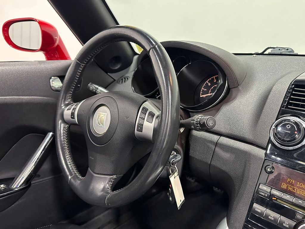 Used 2007 Red Saturn Base image 55