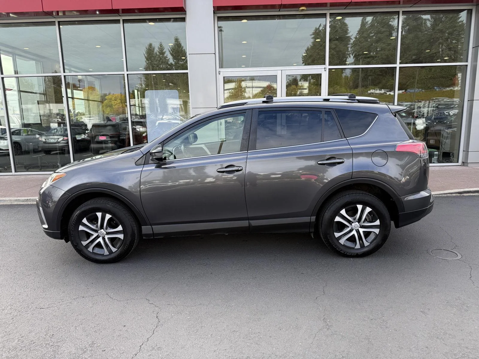 Used 2017 Magnetic Gray Metallic Toyota LE image 3