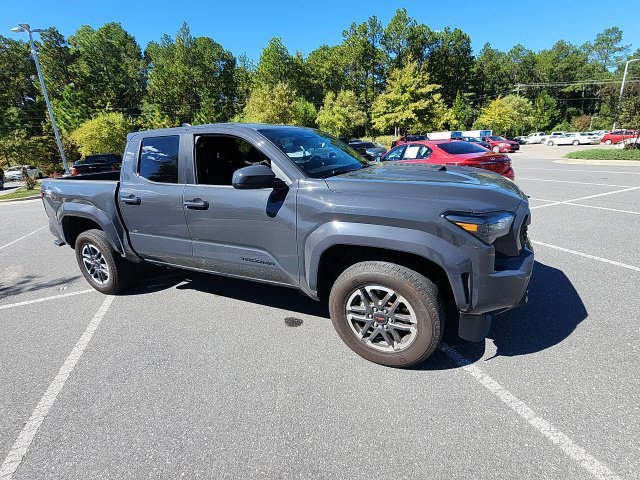 Used 2025  Toyota TRD Sport image 25