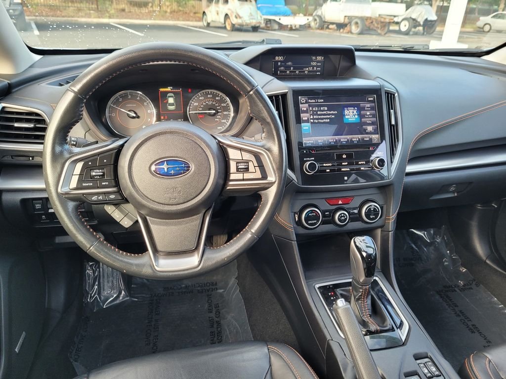 Used 2018 Silver Subaru 2.0i Limited image 19