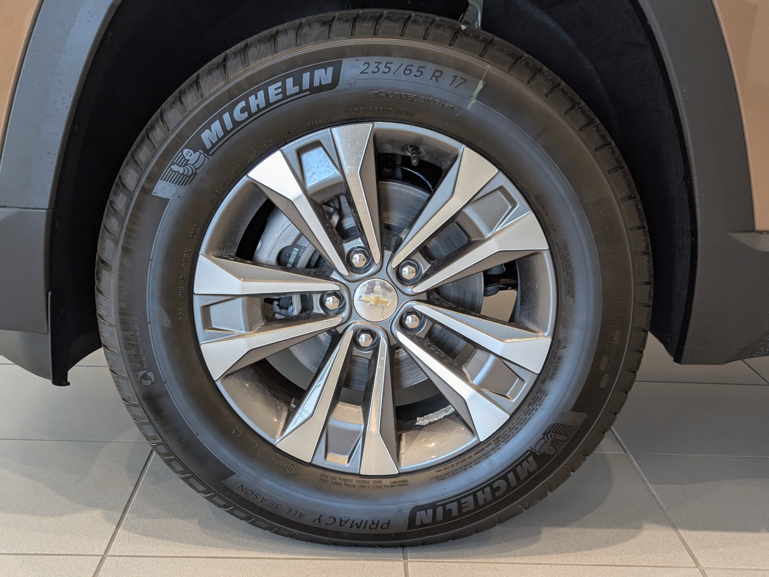 2027 Chevrolet Equinox LT - Photo 26