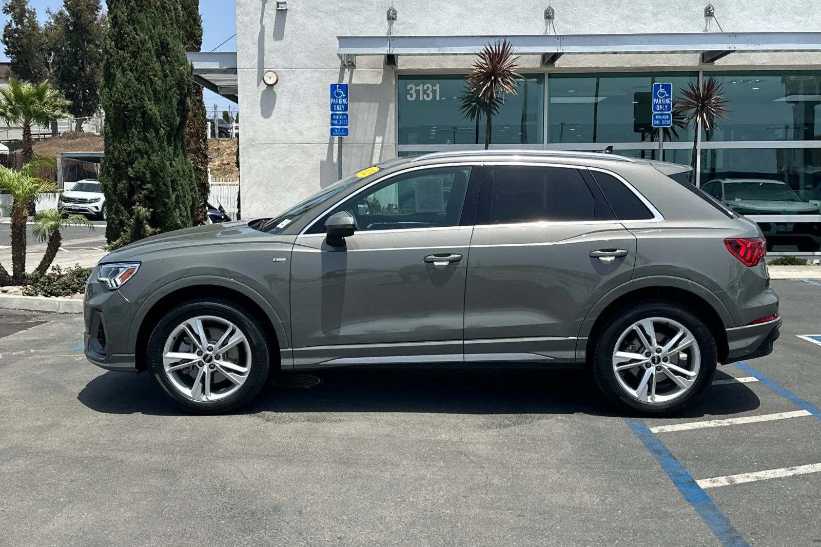 Used 2023 Gray Audi Premium image 7