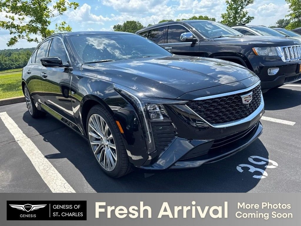 Used 2021 Crystal White Tricoat Cadillac Premium Luxury image 1
