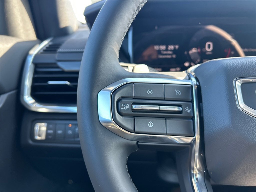 2026 GMC ACADIA - Image 19