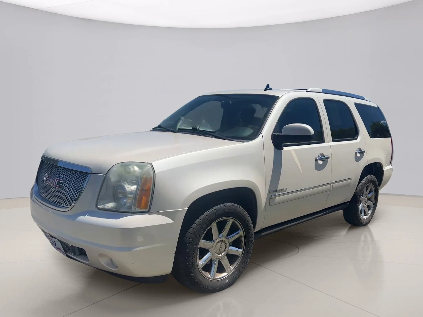2011 GMC Yukon Denali's photo