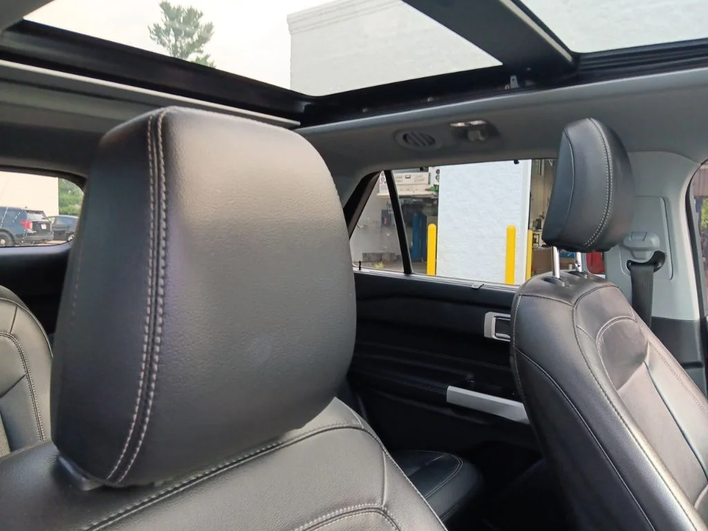 Used 2022 Black Metallic Ford Limited image 37