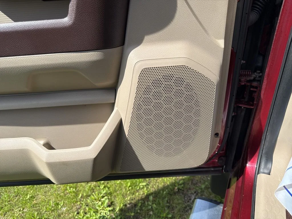 Used 2017 Delmonico Red Pearlcoat Ram Laramie image 17