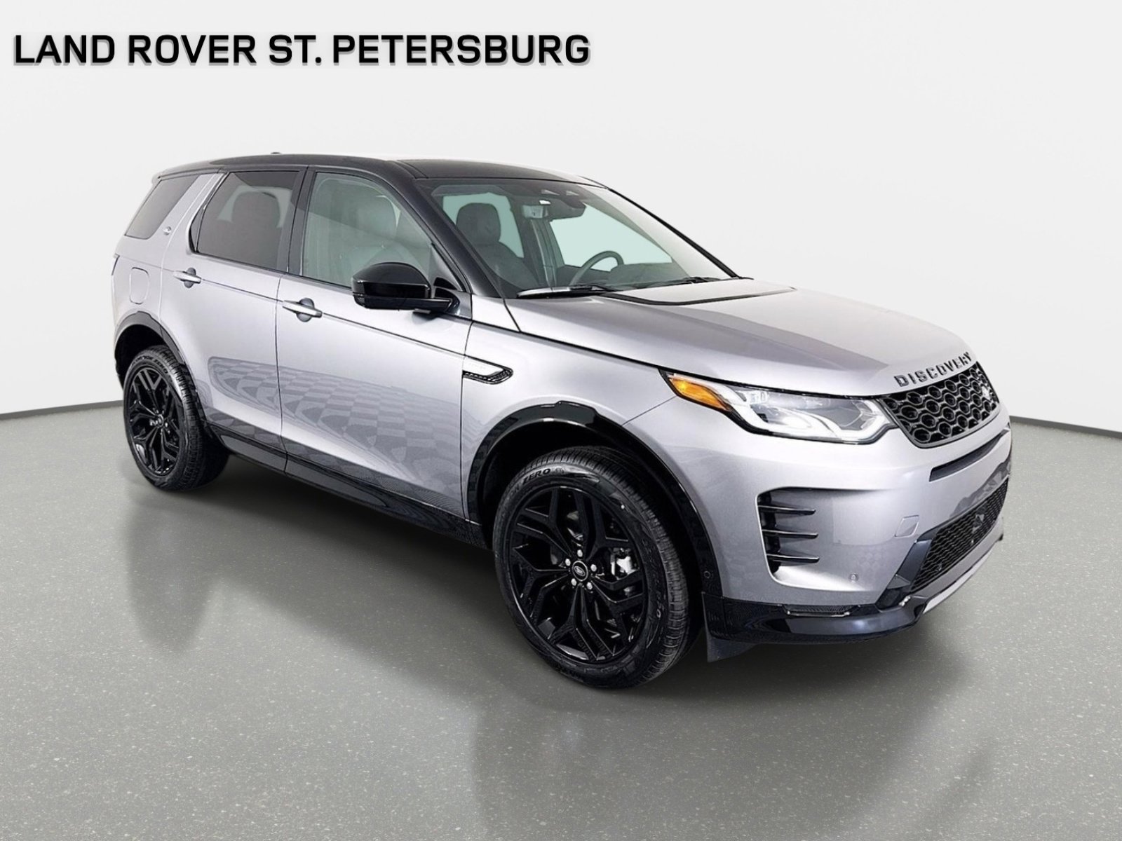 Used 2026 Gray Land Rover Landmark image 3