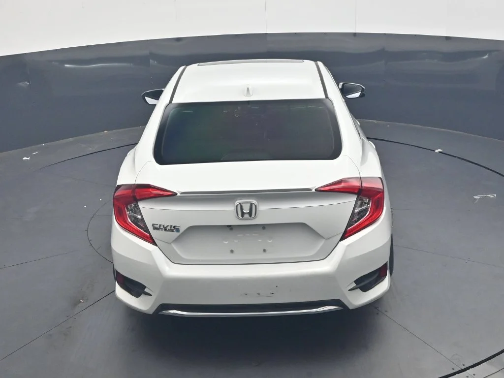Used 2019  Honda EX image 23
