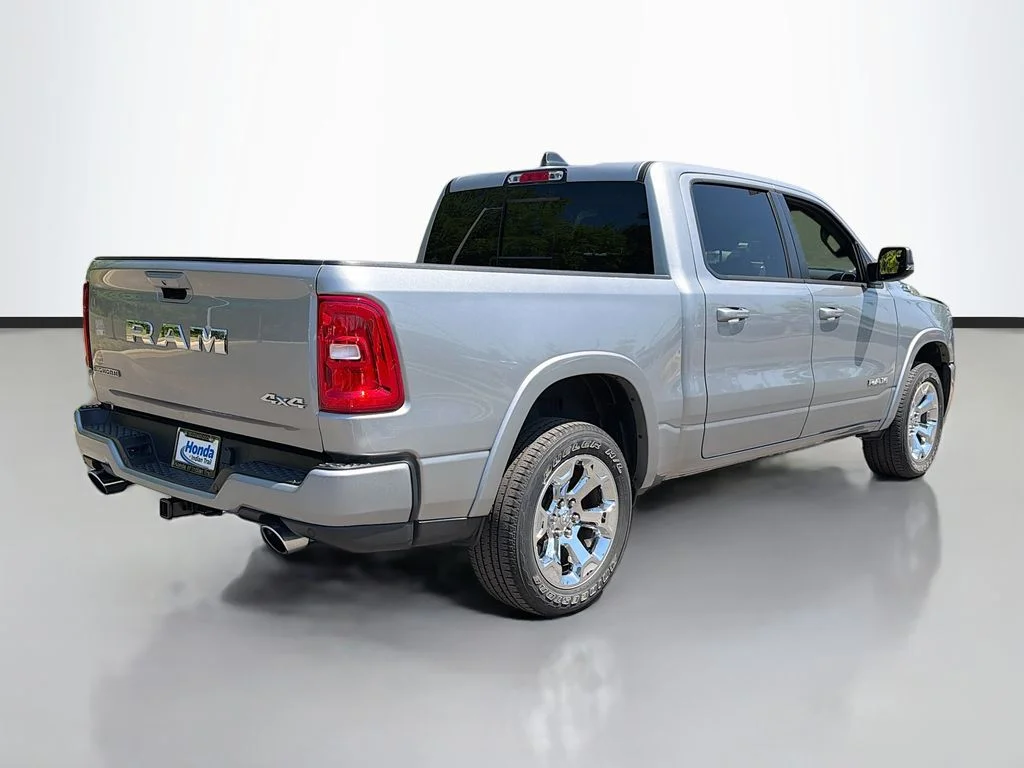 Used 2025 Billet Silver Metallic Ram Big Horn/Lone Star image 5