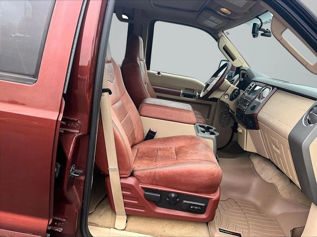 Used 2008 Red Ford  image 7