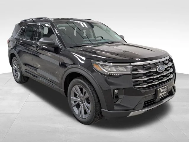 New 2026 Agate Black Metallic Ford Active image 45