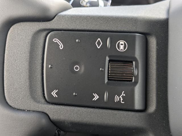 New 2026 Narvik Black Land Rover OCTA Black image 22