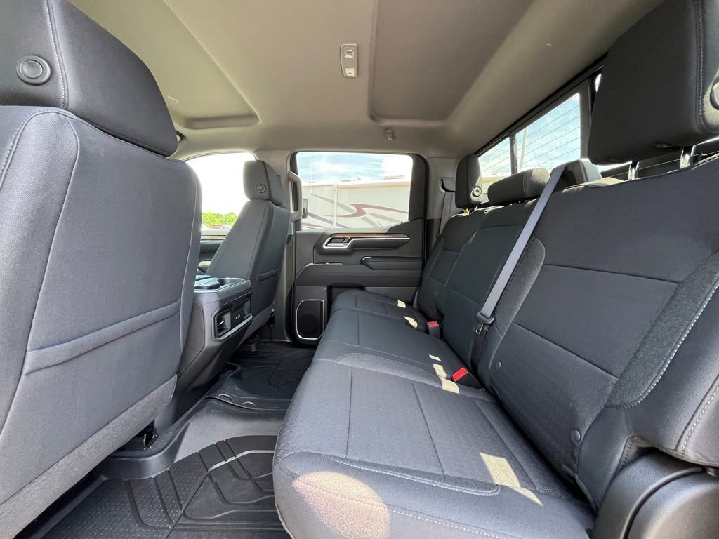 2026 Chevrolet Silverado 1500 LT - Photo 18