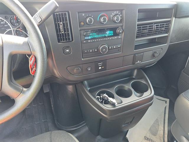 2025 Chevrolet Express Cargo Work Van - Photo 7