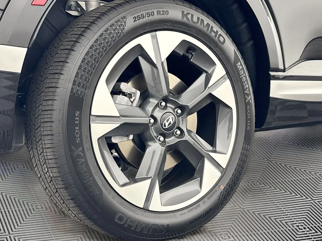New 2026 Black Hyundai Limited image 28