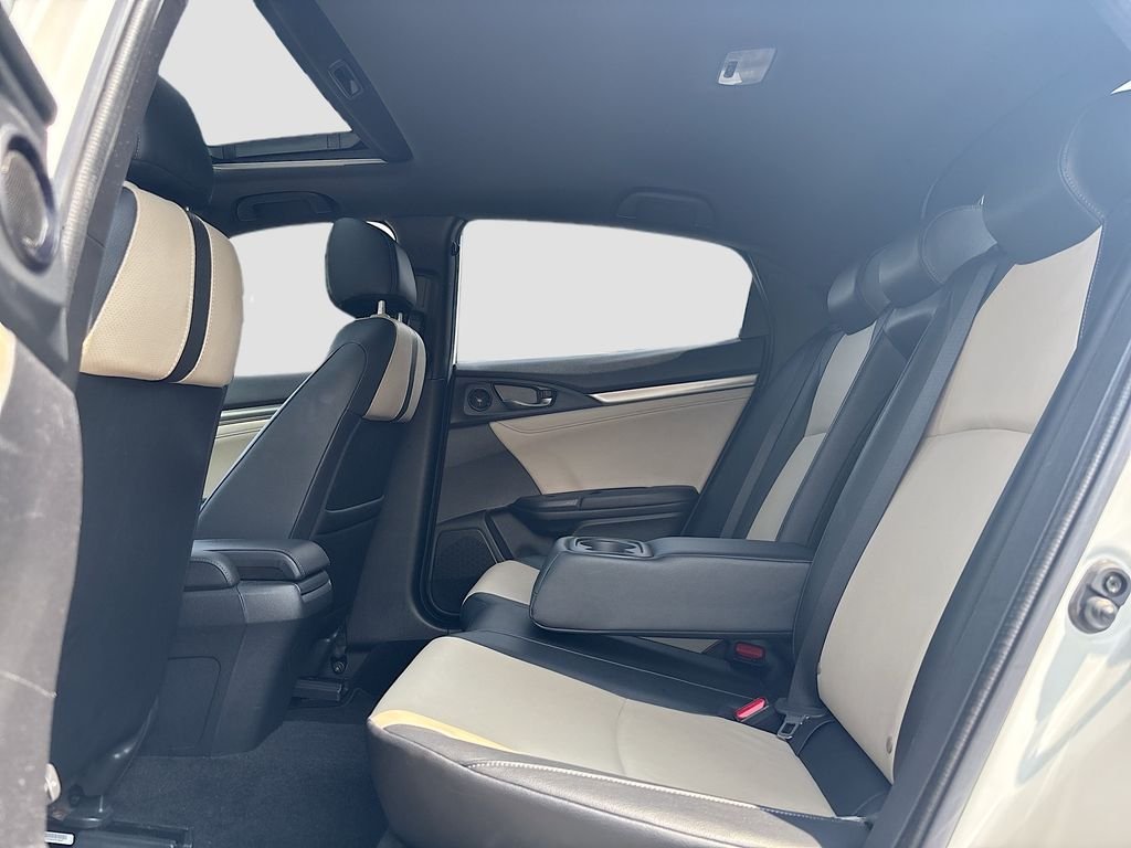 Used 2019  Honda EX-L image 16