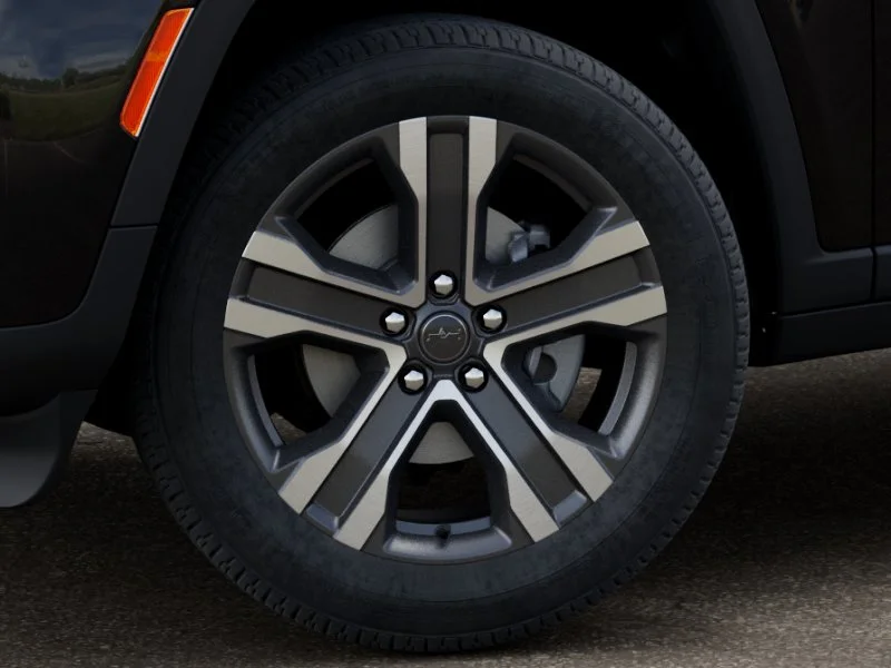 New 2027 High-Gloss Black Paint Jeep Limited image 39