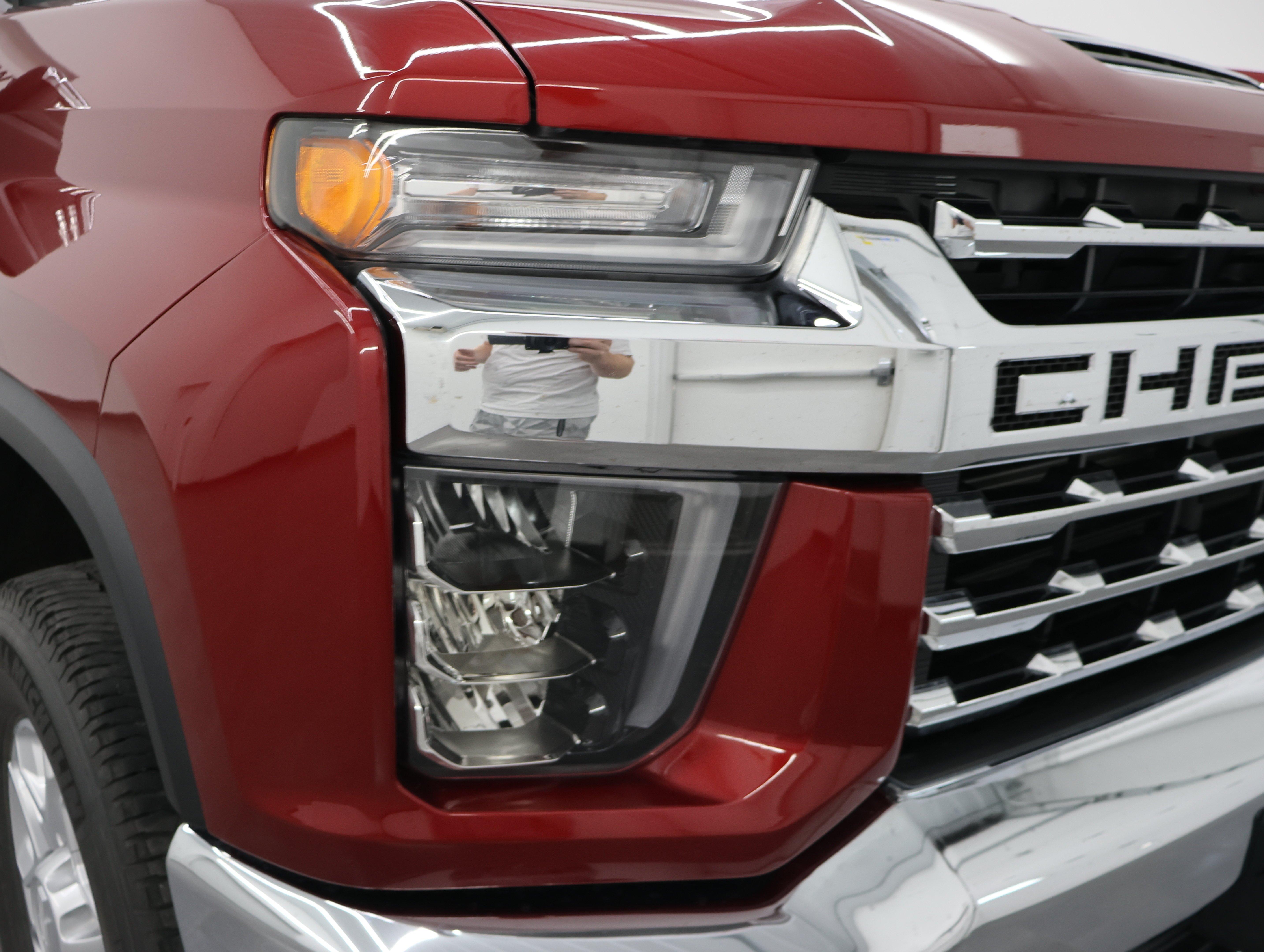 Used 2020 Cajun Red Tintcoat Chevrolet 4x4 Crew Cab LTZ: CREW-LONG-LTZ-6.6L DURAMAX-Z71-4WD- image 23