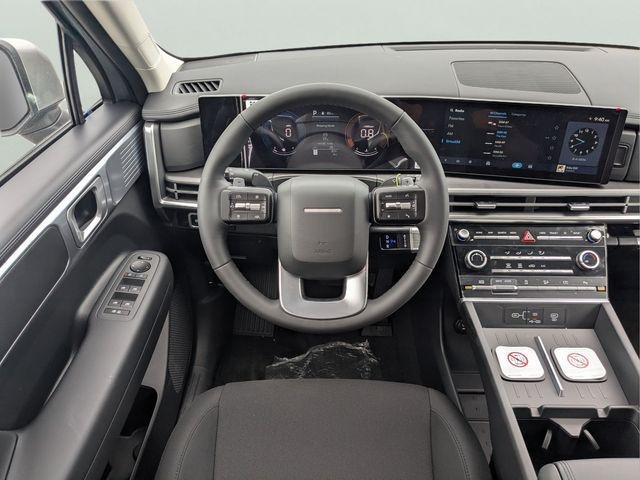 New 2027 Shimmering Silver Hyundai SE FWD image 54