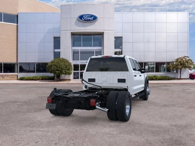 New 2026 Oxford White Ford XLT image 8