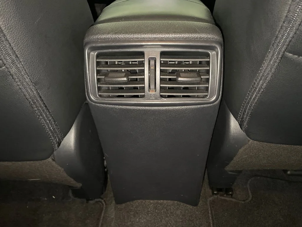 Used 2020 Gun Metallic Nissan SL image 28