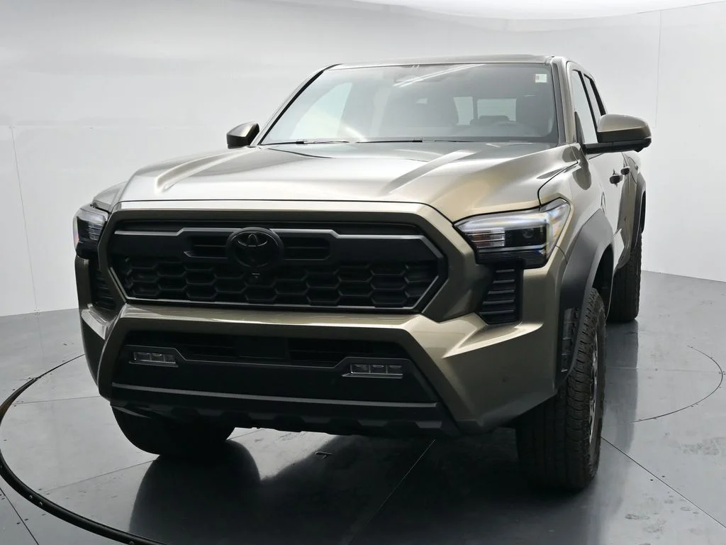 Used 2026  Toyota TRD Off-Road image 3