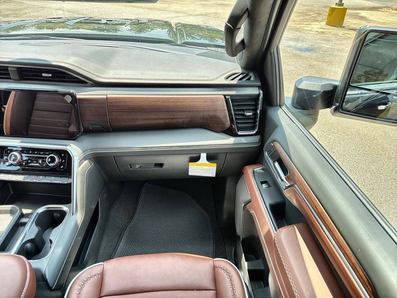 2026 GMC Sierra 2500HD Denali Ultimate - Photo 24