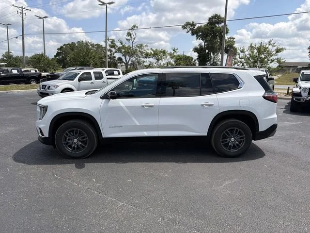 New 2026 Summit White GMC Elevation image 8