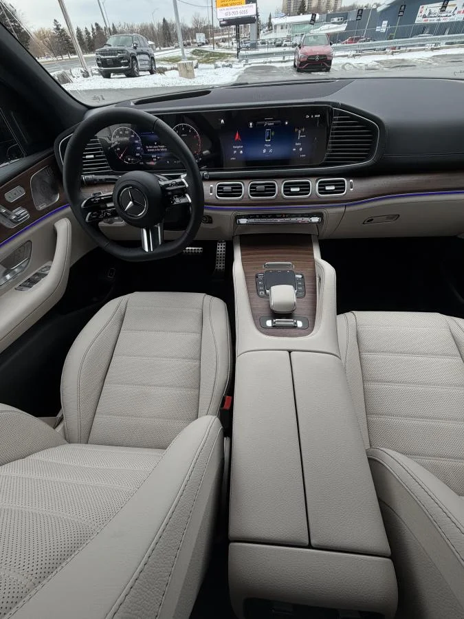New 2026 White Mercedes-Benz Gls 450 4matic Suv image 16