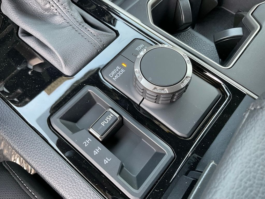 2026 Toyota Tundra SR5 - Photo 15