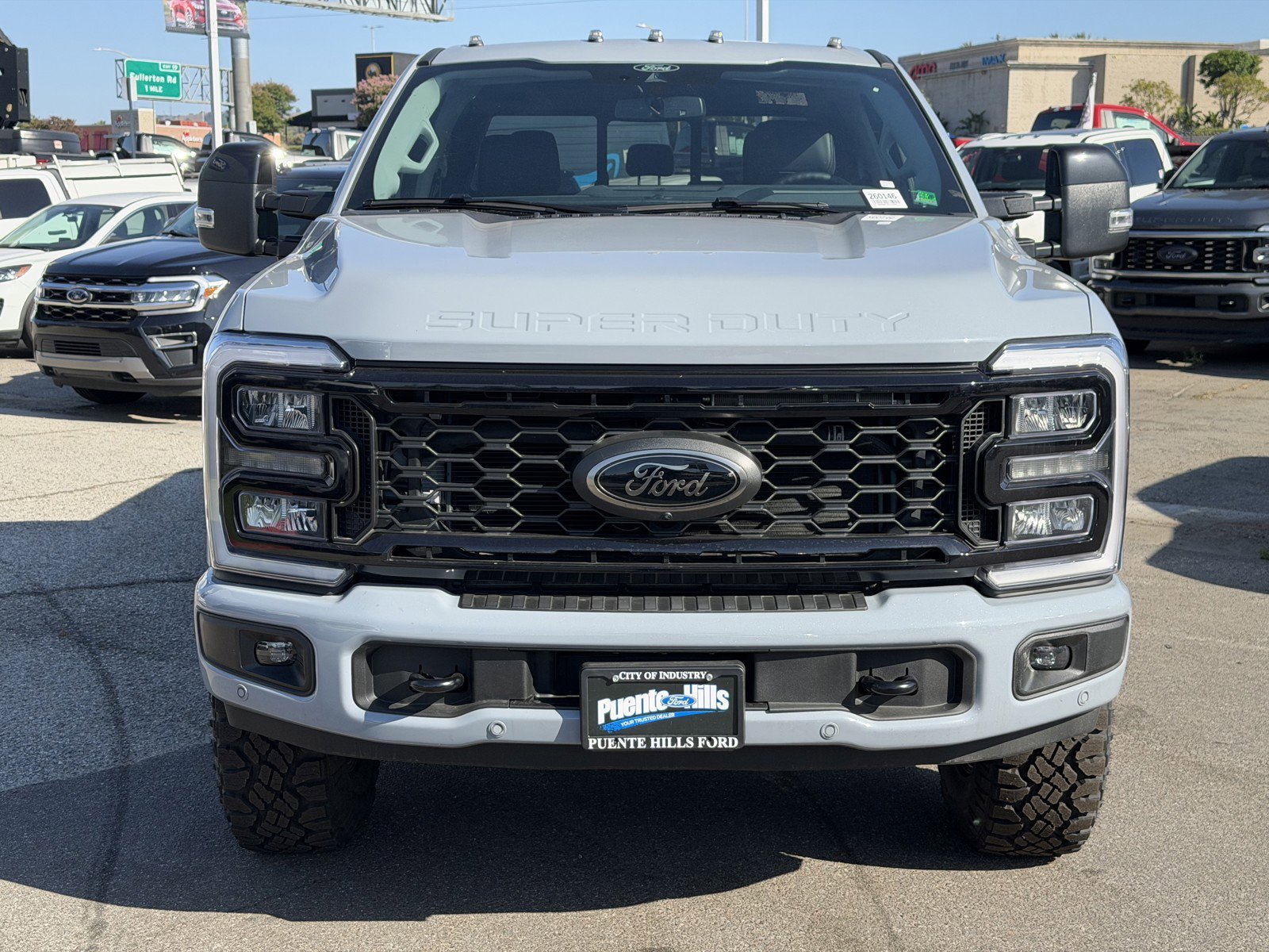 2026 Ford F-250 Super Duty Lariat - Photo 2