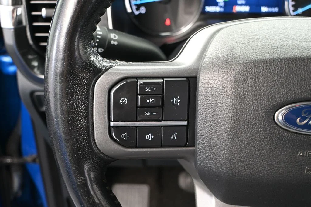 Used 2021 Blue Ford XLT image 30
