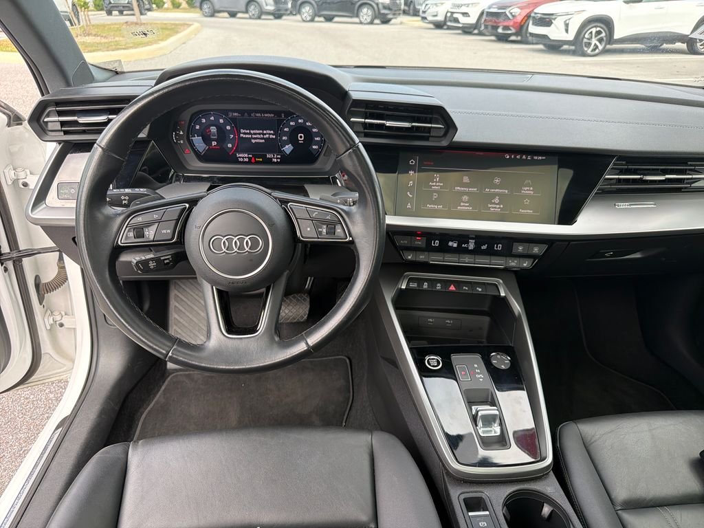 Used 2024  Audi 40 Premium image 22