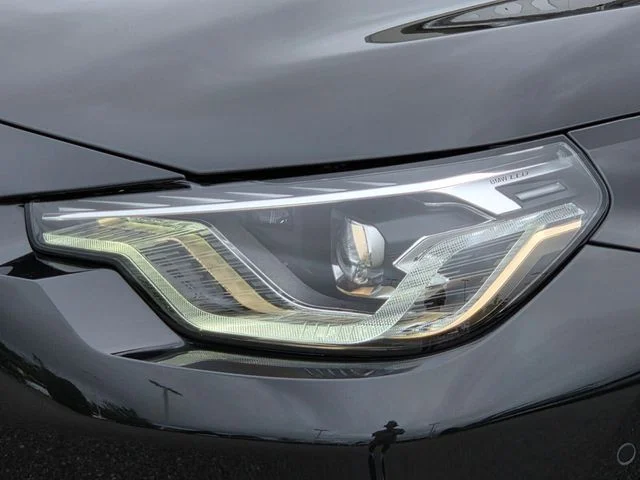 2025 BMW 2 Series 230i - Photo 26
