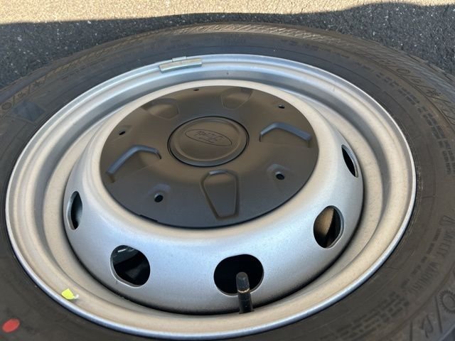 New 2026 Silver Ford Base image 9