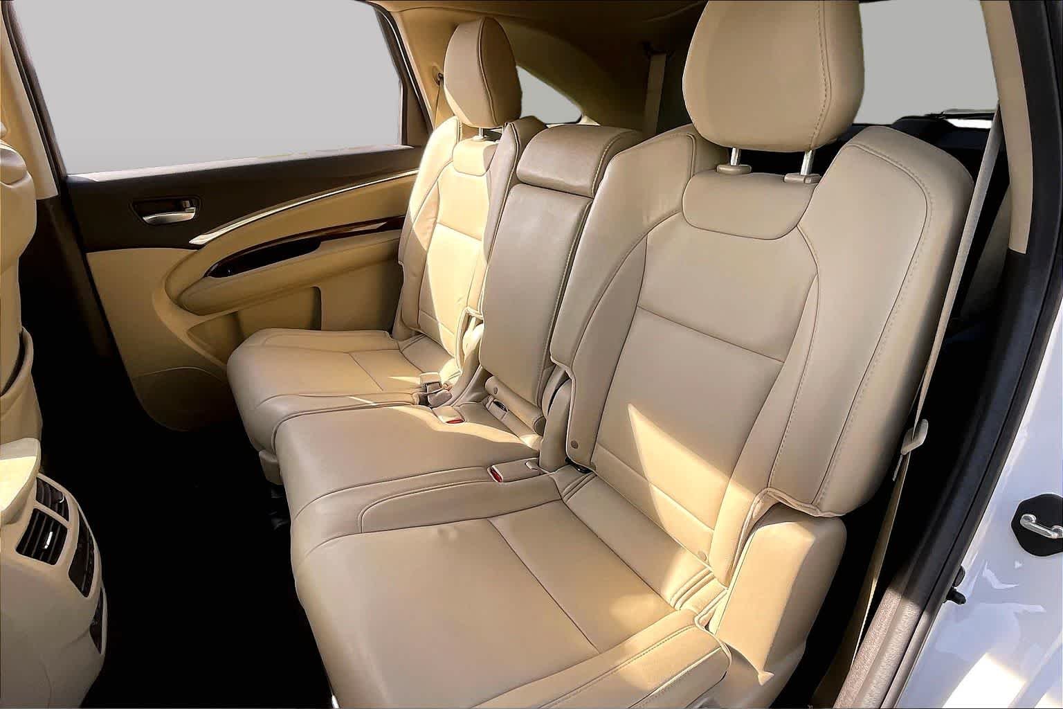 Used 2020 Platinum White Pearl Acura  image 20