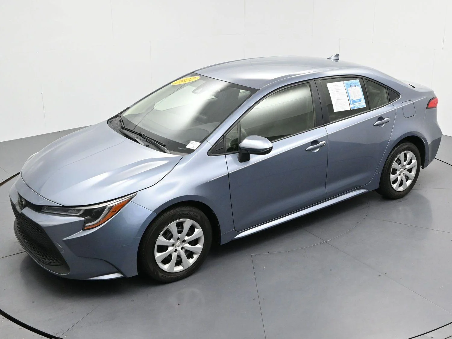 Used 2022 Celestite Gray Metallic Toyota LE image 34