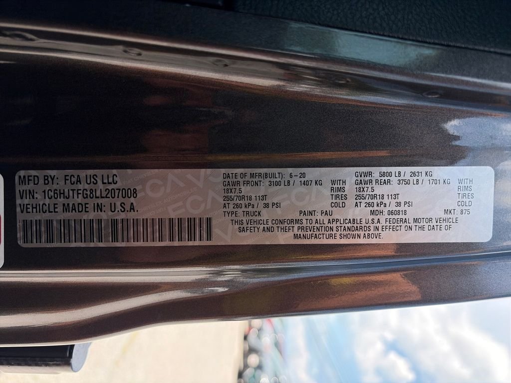 Used 2020 Gray Jeep Overland image 28