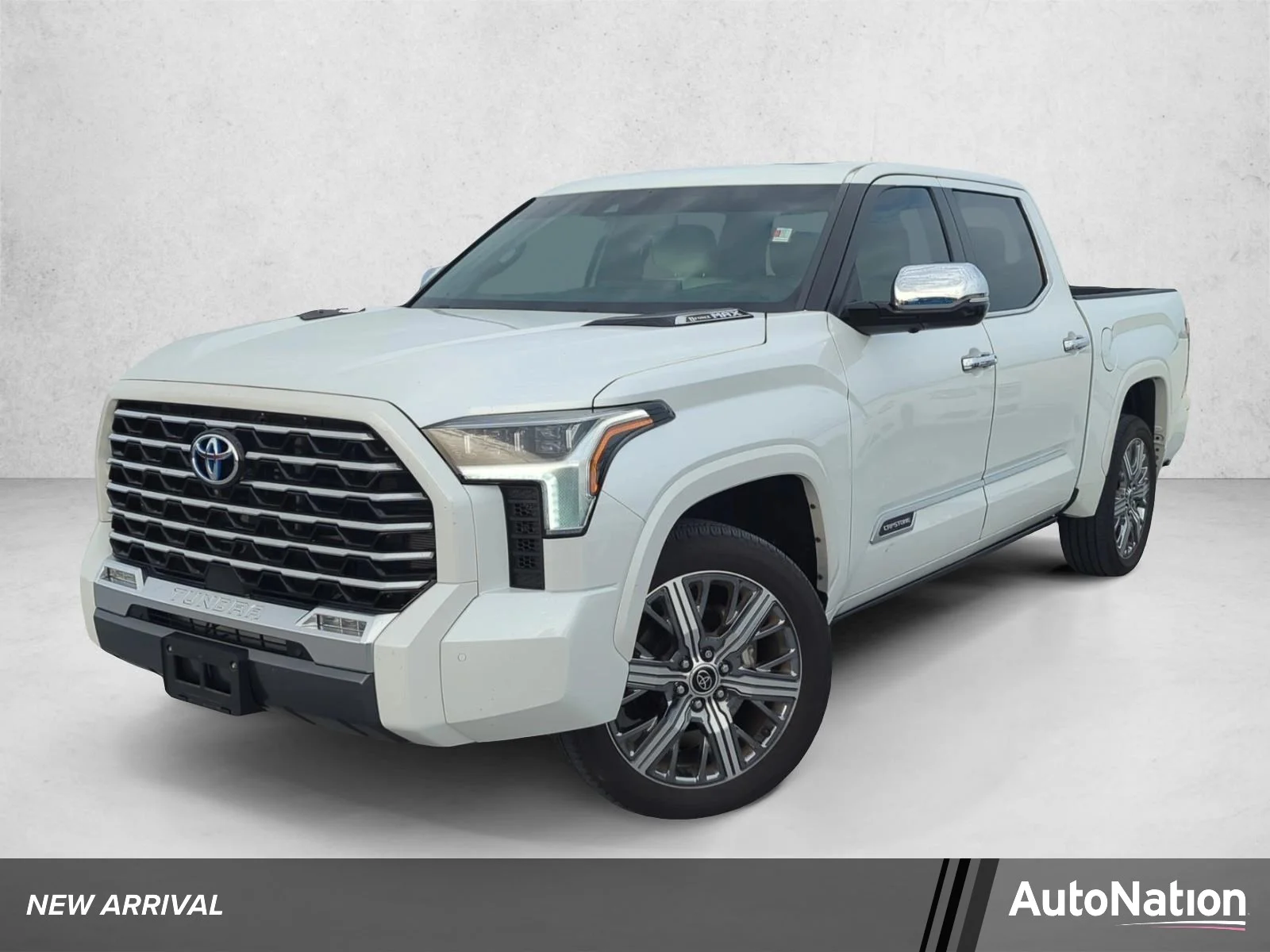 Used 2024 Wind Chill Pearl Toyota Capstone Hybrid image 1